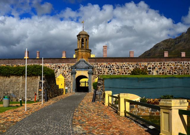 350th anniversary of Cape Town Castle