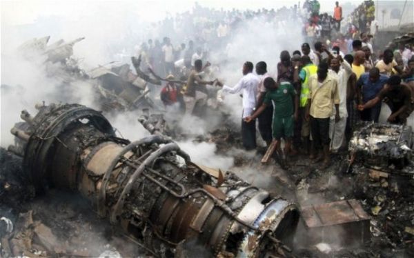 Nigeria in mourning after air crash - image 4