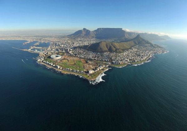 Cape Town commemorates Mandela - image 2