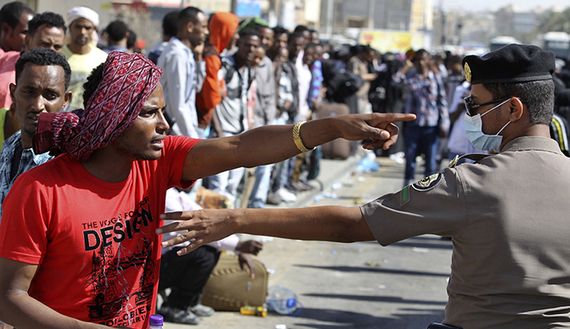 Ethiopian migrants in Saudi Arabia returned to Addis Ababa - image 2