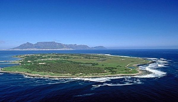 TriRock Robben Island Triathlon - image 3