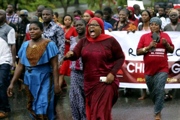 Nigerian army rescues 200 girls and 93 women - image 3