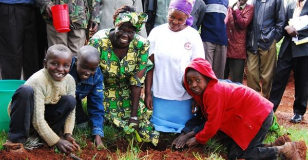 African Union honours Wangari Maathai - image 3