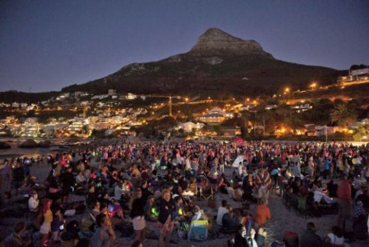 Cape Town clamps down on beach drinkers